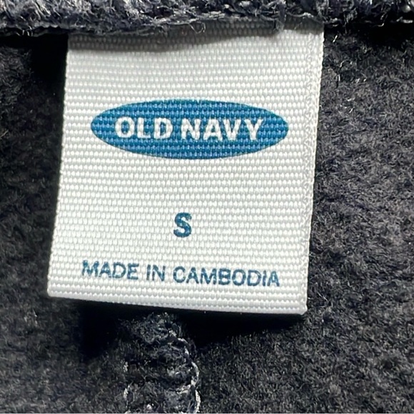 Old navy bundle lot# 2 pair pants - Picture 5 of 10